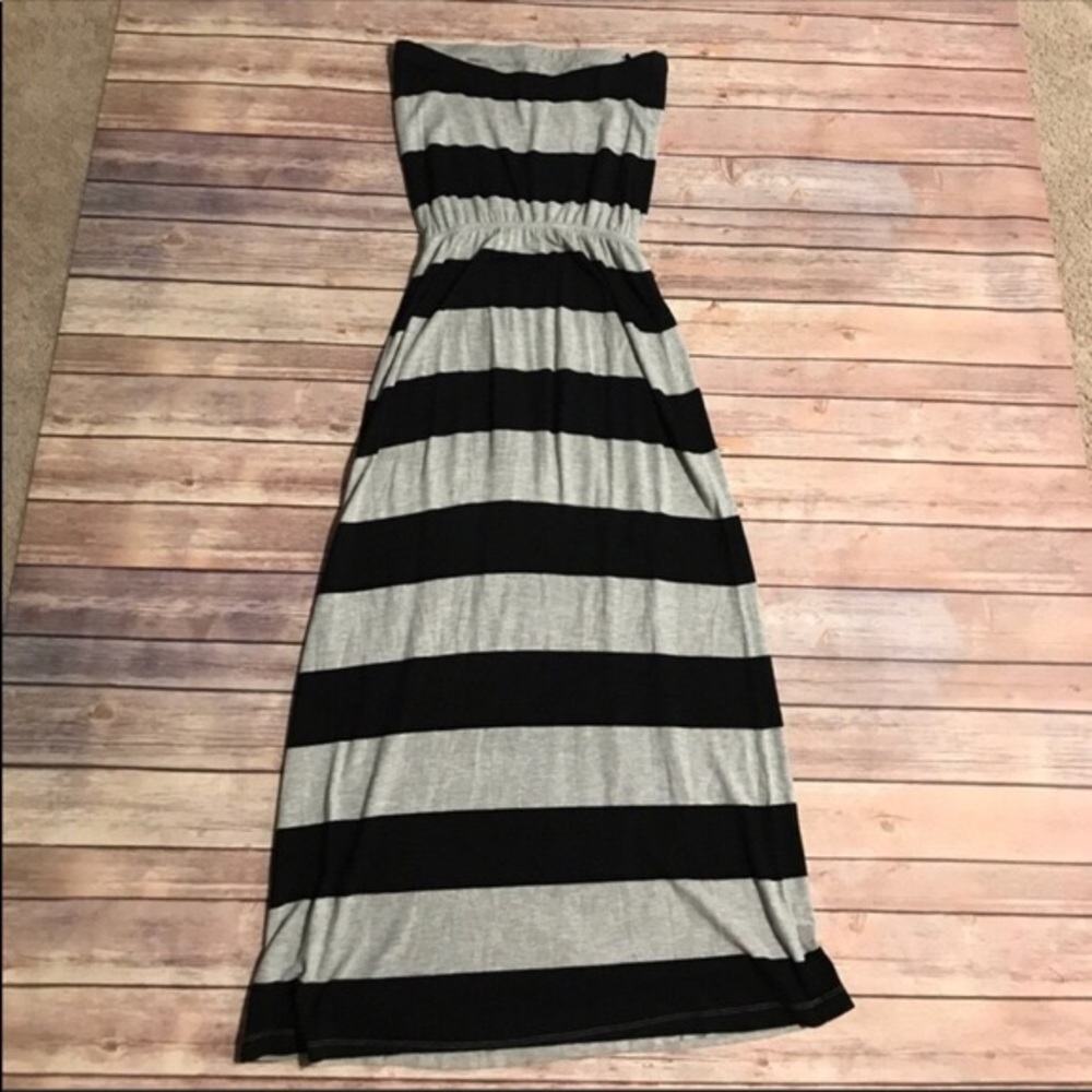 GAP Black/Grey Striped Maxi Dress